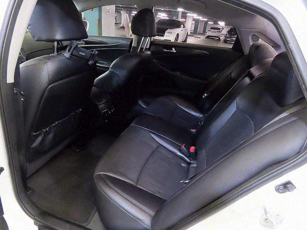 Hyundai Sonata CVVL Smart 8