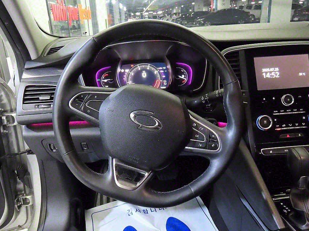 Renault SM6 Gasoline 2.0 GDe LE 9