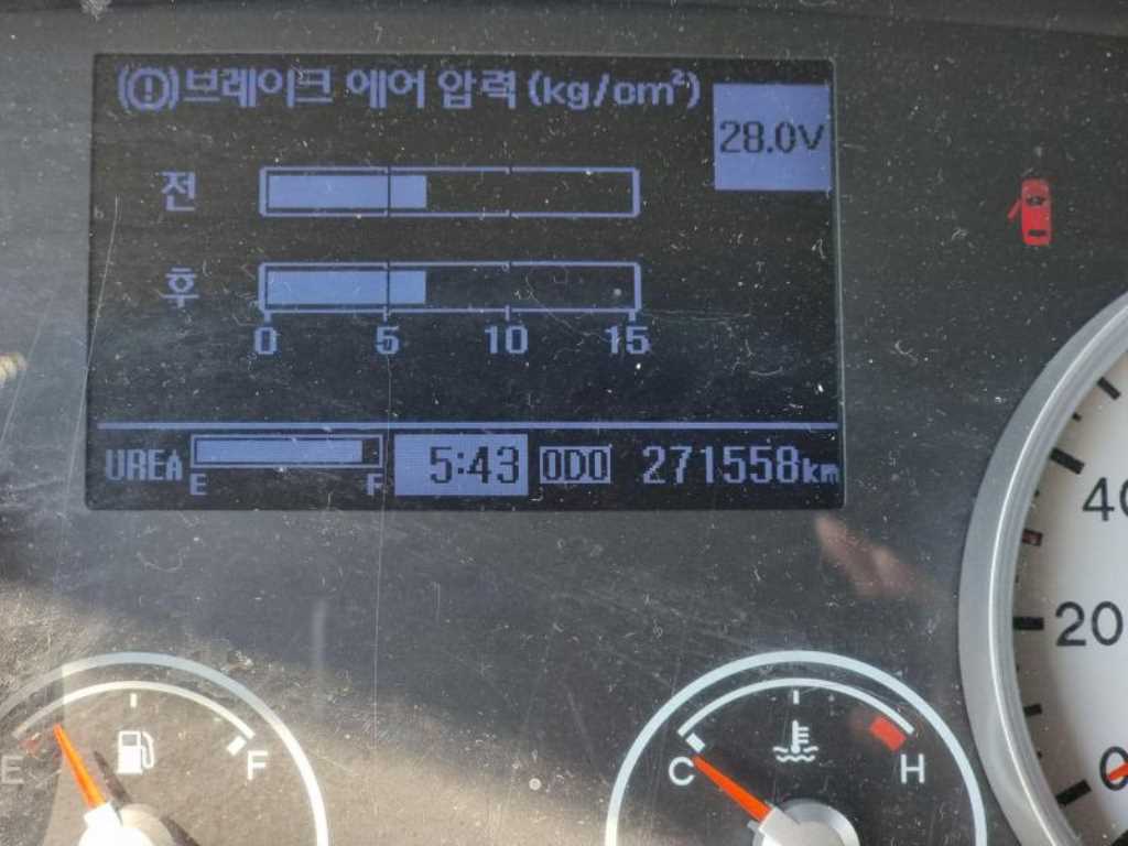 현대 메가트럭 5톤 재활용수거차