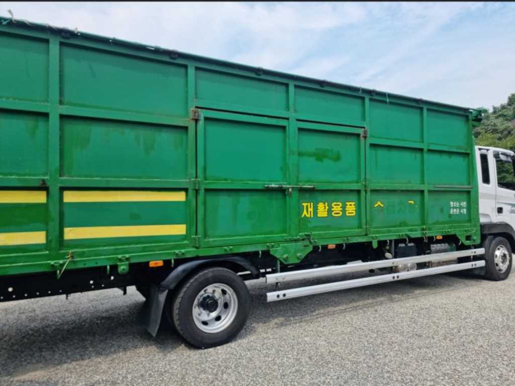 현대 메가트럭 5톤 재활용수거차