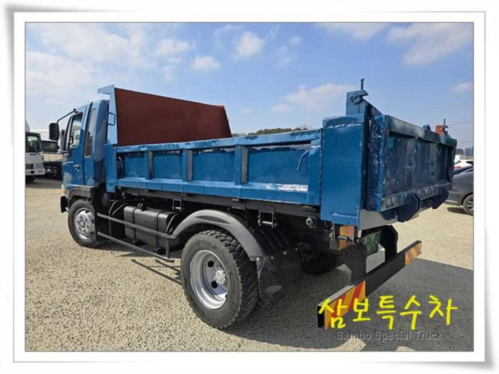 기아 라이노 화물덤프 5톤