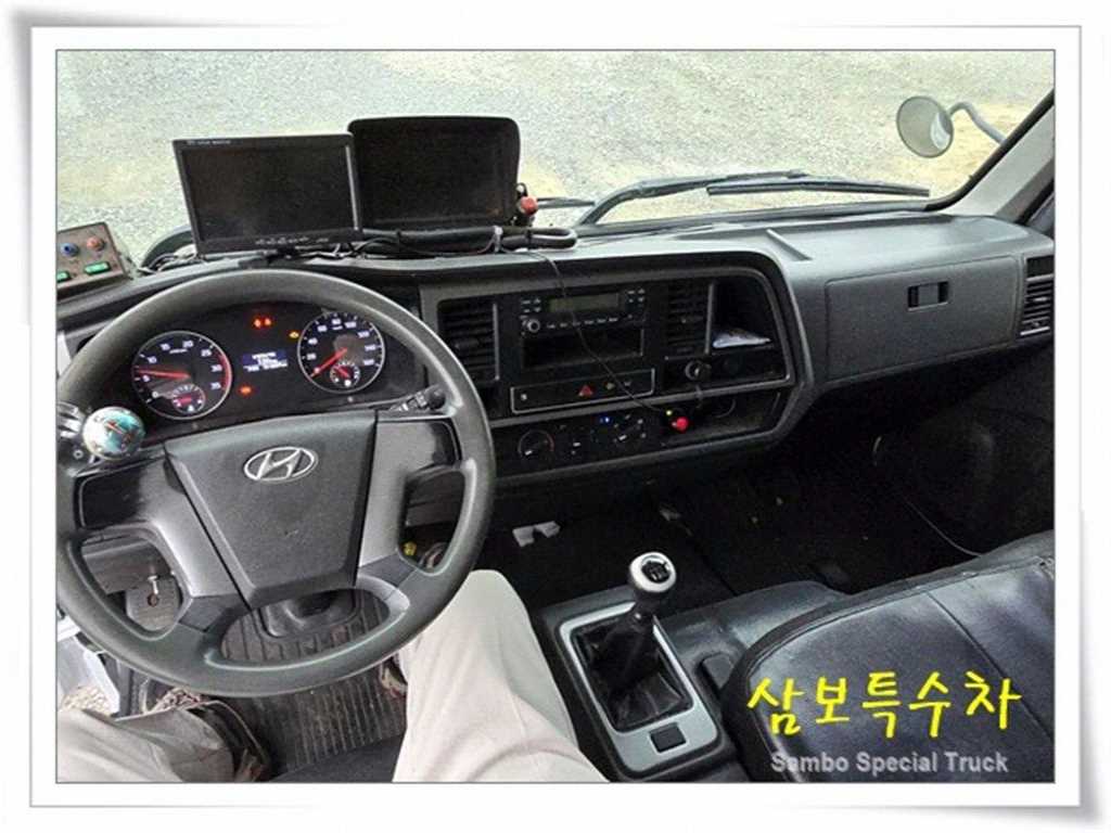 올뉴마이티 2.5톤 재활용수거차