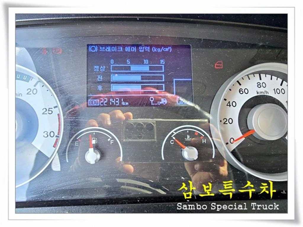 메가트럭 와이드캡 집게차 5톤 수동 없음(순정)