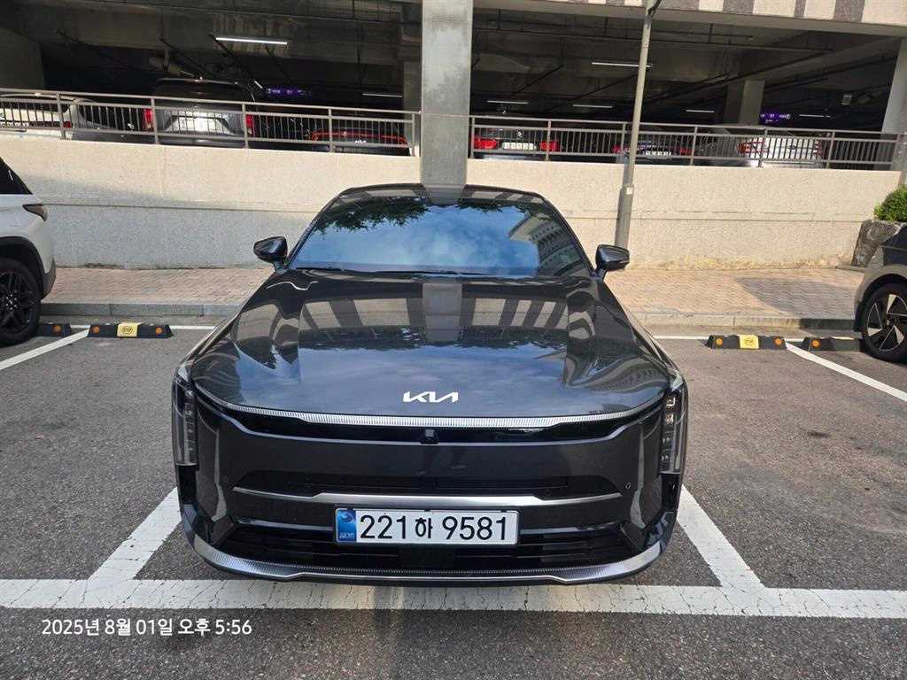 기아 K8 2.5 2WD 시그니처 사진
