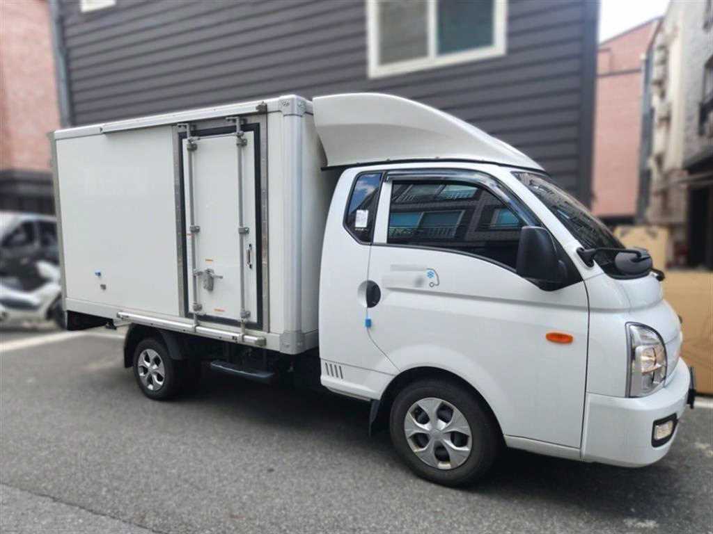 현대 포터2 1톤 냉동탑 트윈컴프 LPG