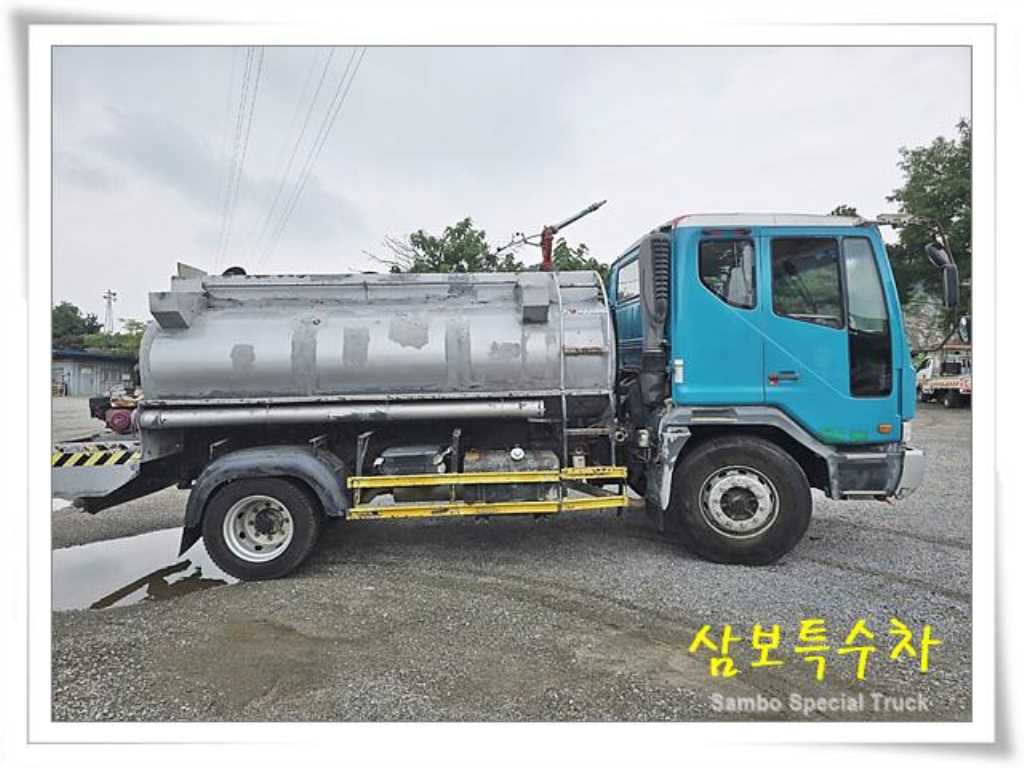 타타대우 살수차 노부스 수동