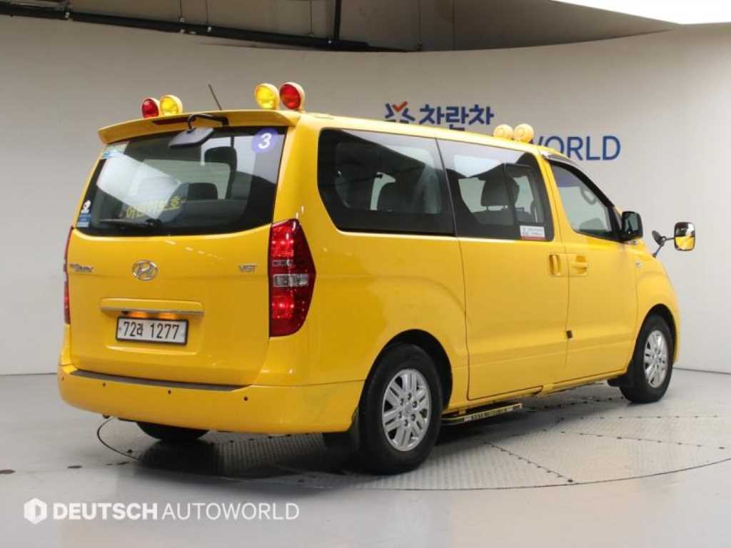 현대 스타렉스 12인승 왜건 2WD 어린이보호차 CVX 럭셔리 사진 2/20