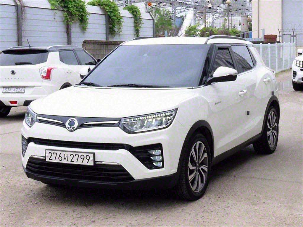 KGM 티볼리 4WD 디젤 1.6 V5 사진 2/18