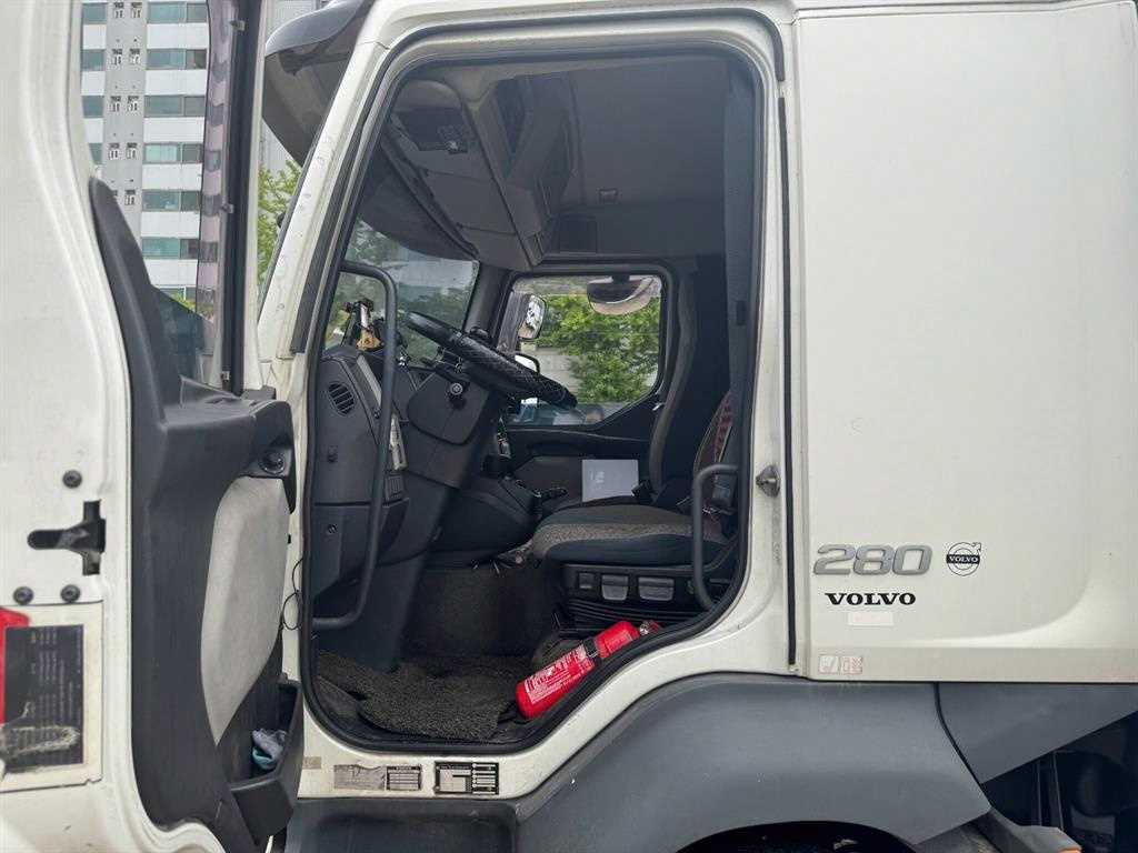 볼보 FL 카고 4.5톤 오토