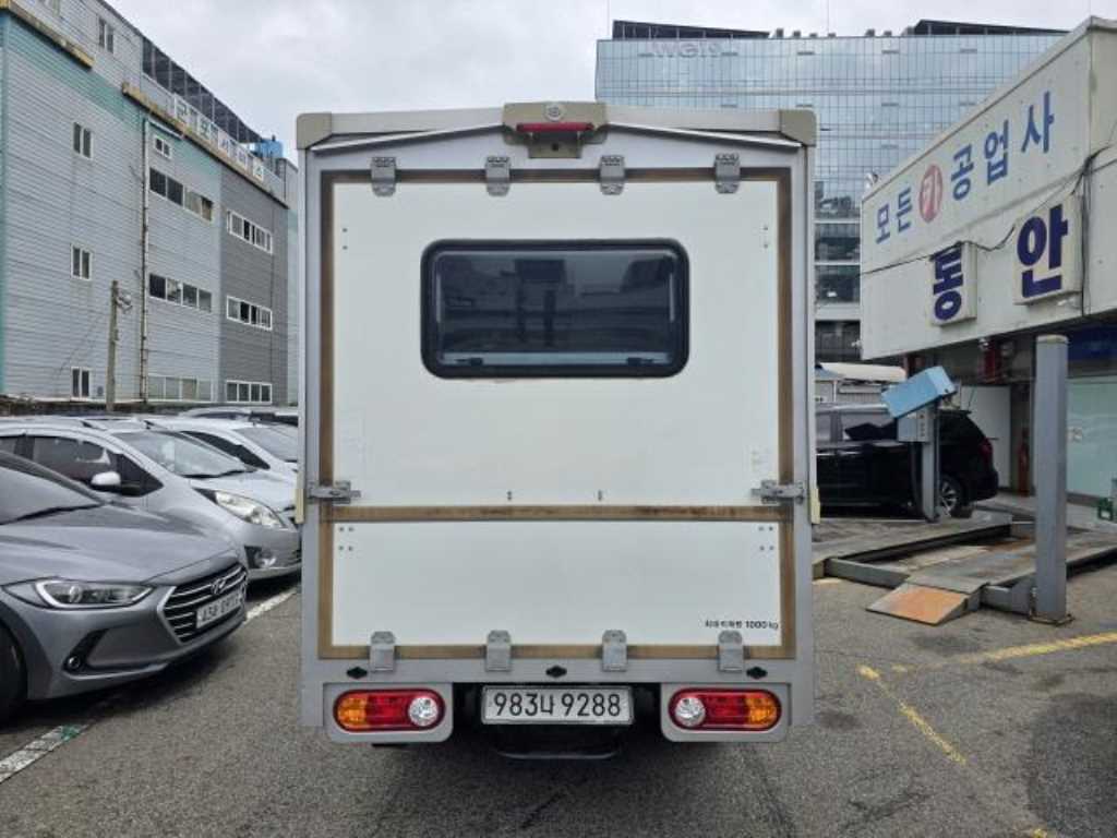 현대 포터2 캠핑트럭