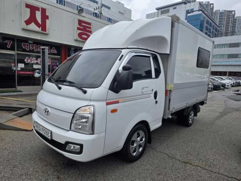 현대 포터2 캠핑트럭