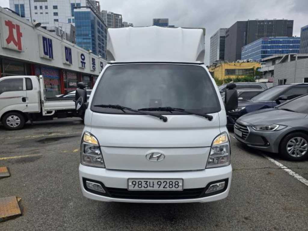 현대 포터2 캠핑트럭