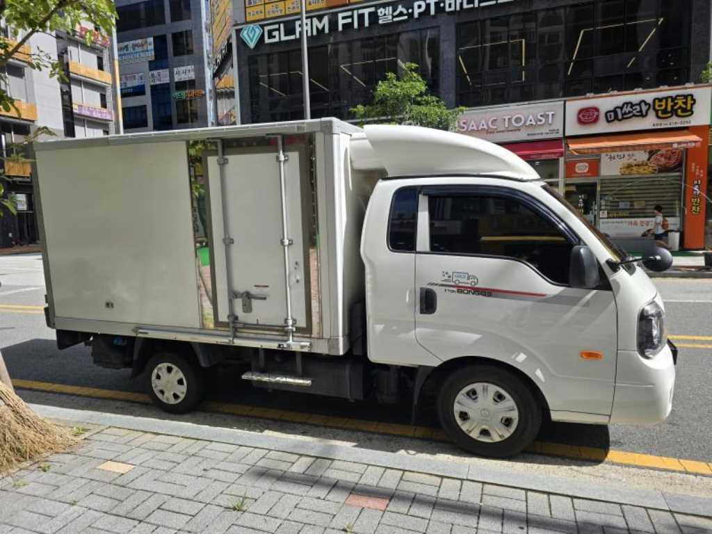 기아 봉고3 1톤 냉동탑
