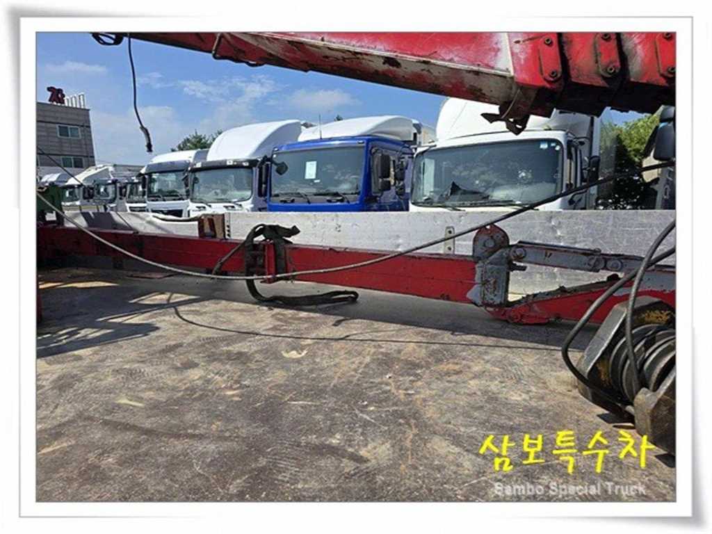 타타대우 카고크레인 한국쓰리축 프리마 9.5톤