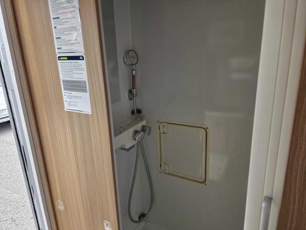 캠핑트레일러