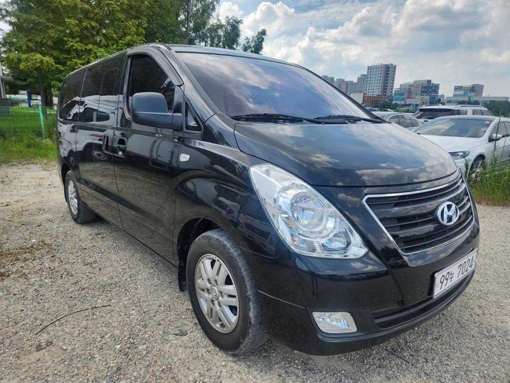 Hyundai Starex Modern