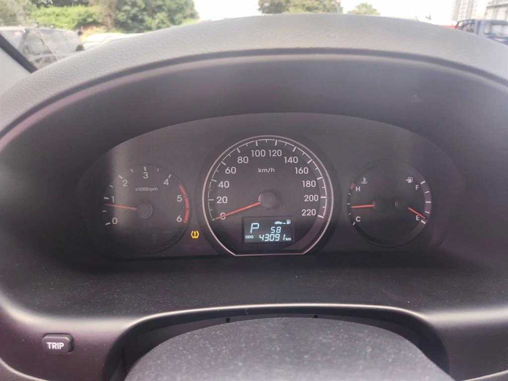 Hyundai Starex Modern 8