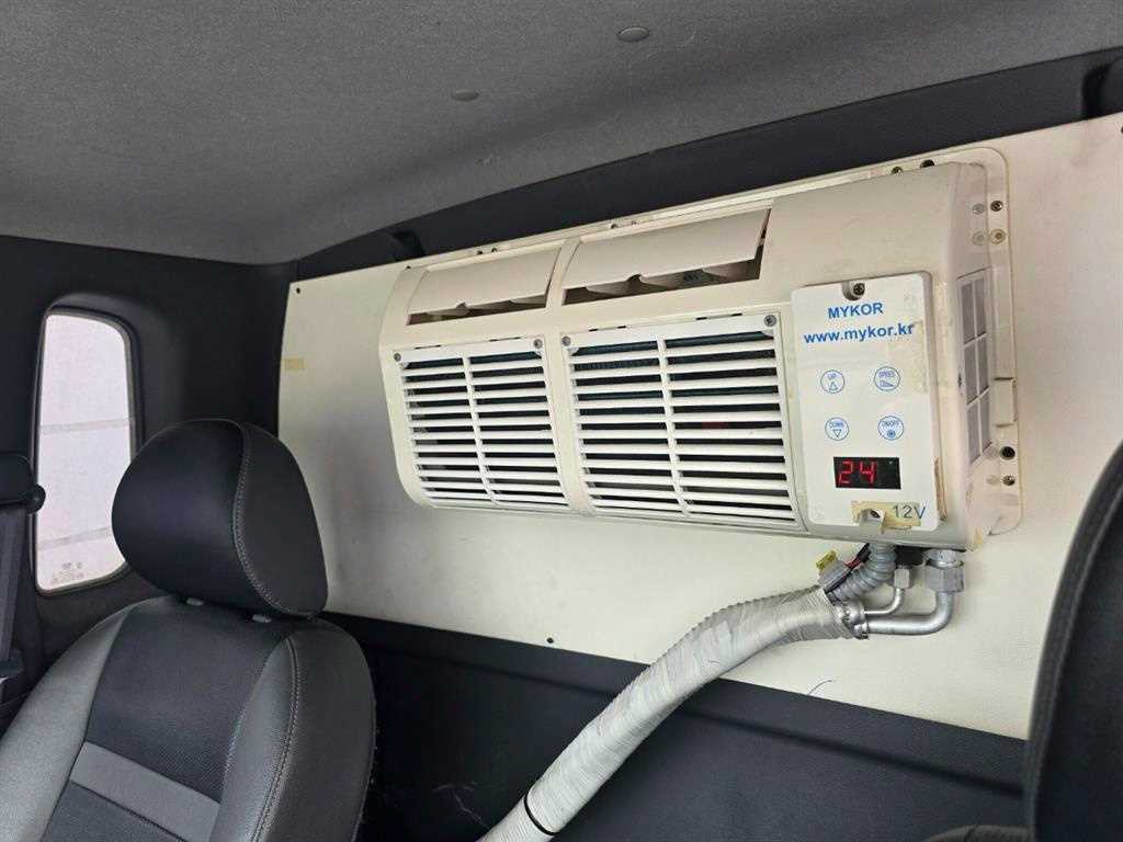 기아 봉고3 1톤 냉동탑 LPG