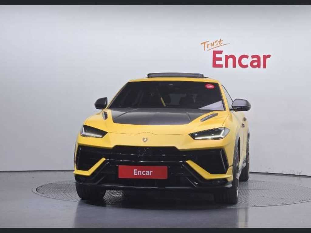 Lamborghini Urus 4.0 V8 Performance 4