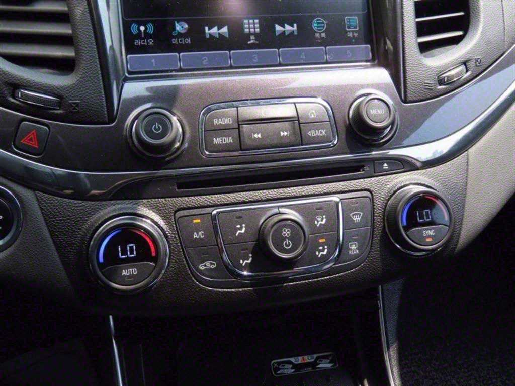 Chevrolet Impala 2.5 LTZ 8