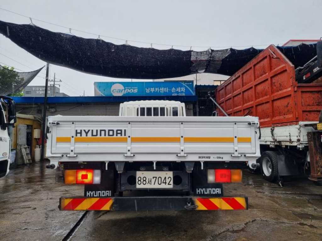 현대 메가트럭 단바리 카고 4.5톤 수동