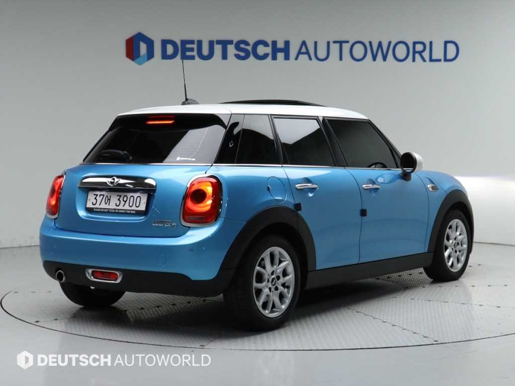 Mini Cooper 5 Duo HIGH 3