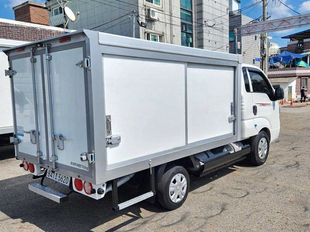 기아 봉고3 1톤 저상탑 LPG