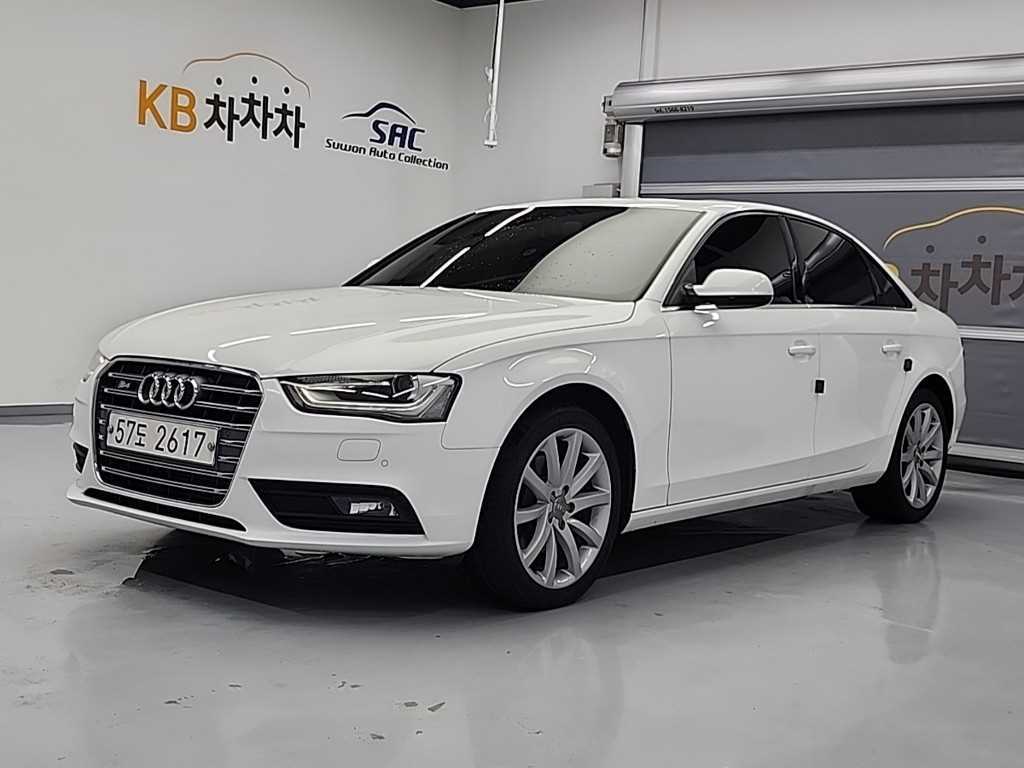 뉴 A4 2.0 TDI 다이나믹 2014년식