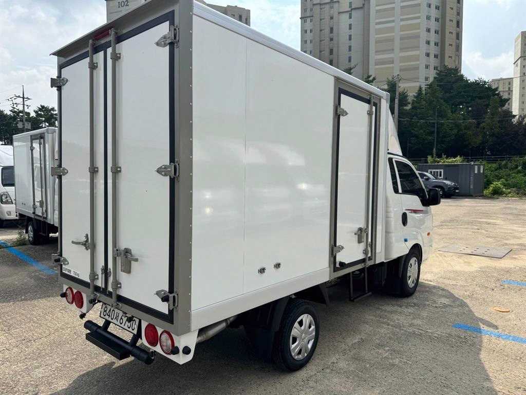 기아 봉고3 1톤 표준탑 LPG