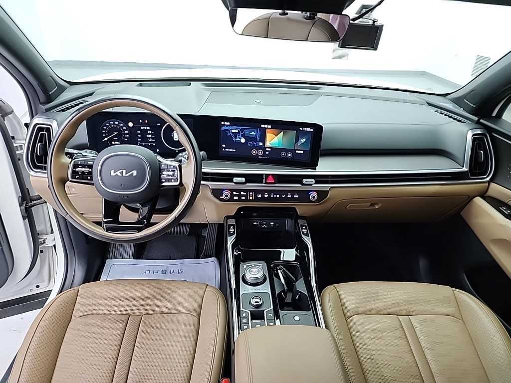 Kia Sorento 1.6T 2WD Noblesse 8