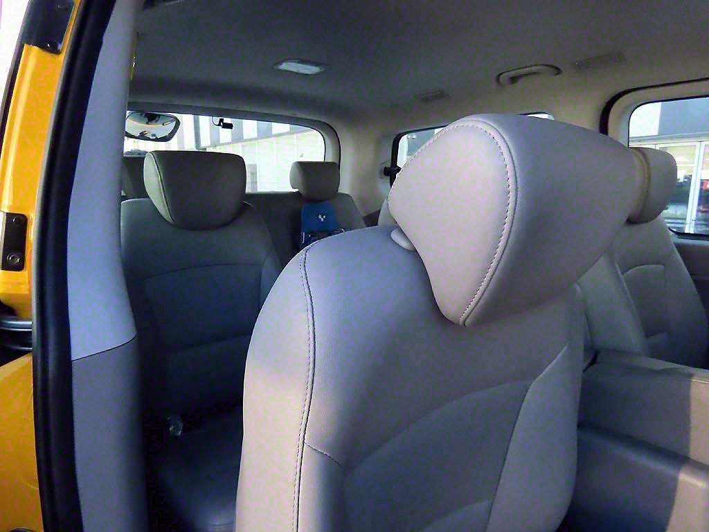 Hyundai Starex LPi 8