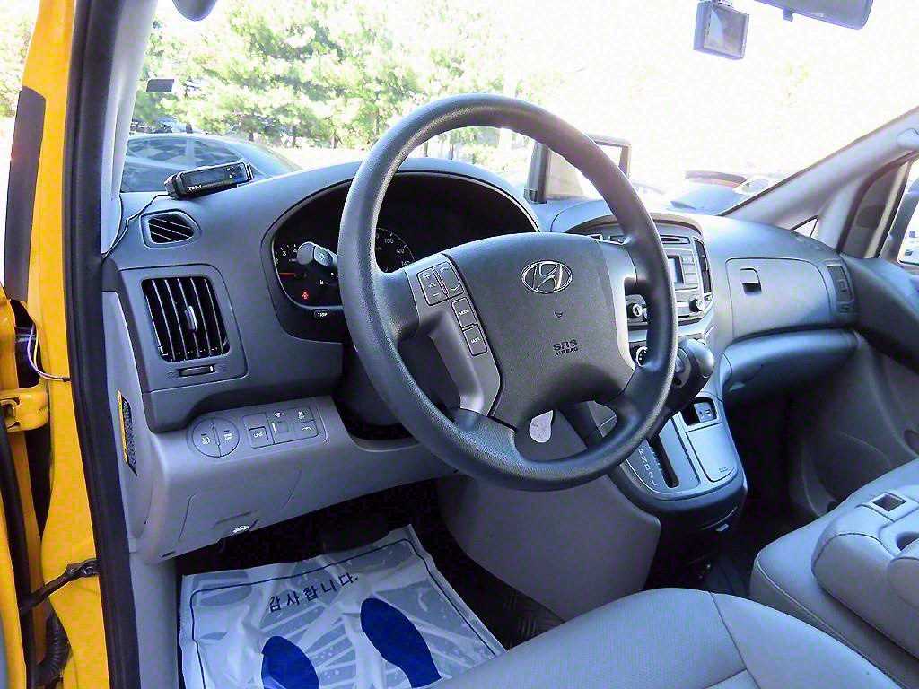 Hyundai Starex LPi 9