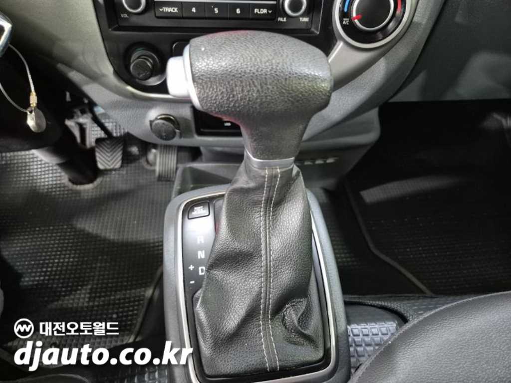 기아 봉고3 1톤 카고 12