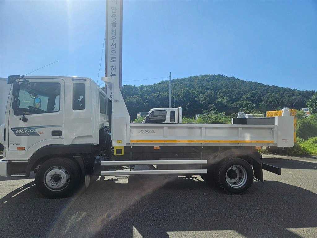 현대 메가트럭 화물덤프 5톤