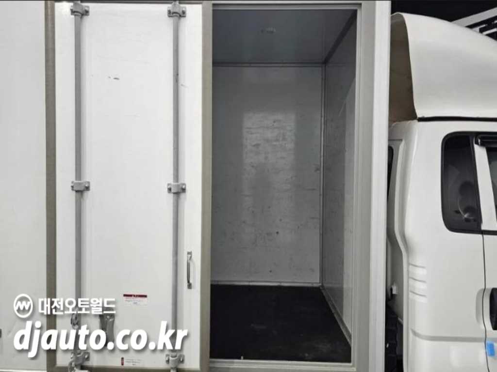 기아 봉고3 1톤 표준탑 LPG 17