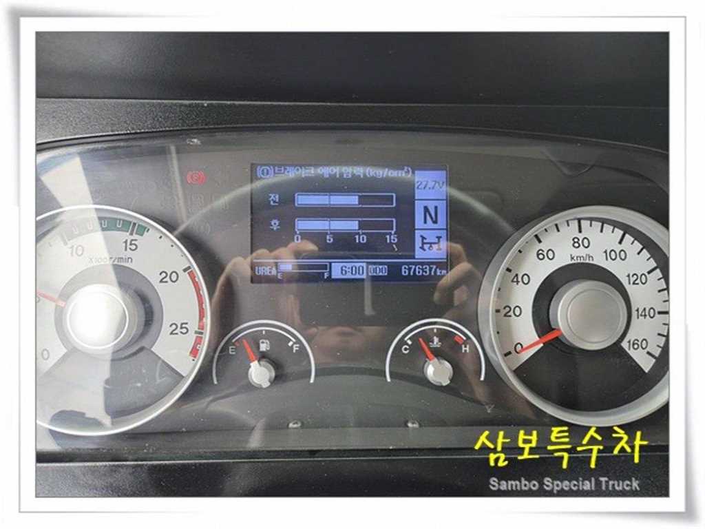현대 뉴파워트럭 8.5톤 노면청소차
