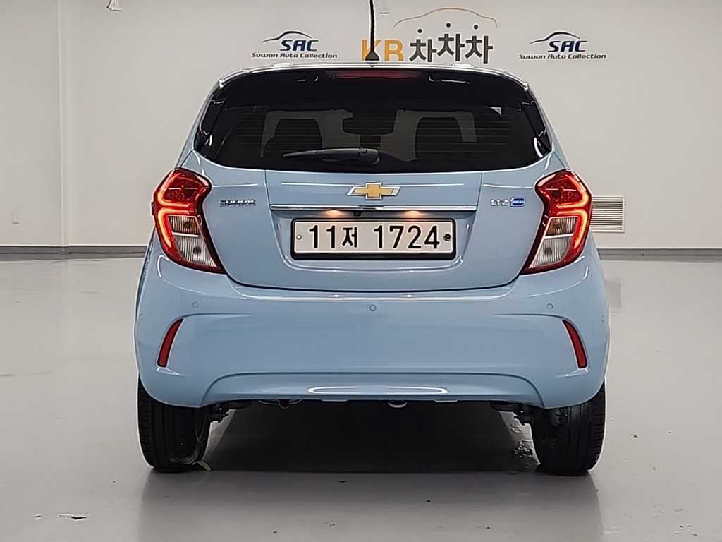 Chevrolet Spark ECO LTZ C-TECH 4