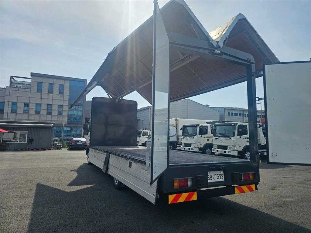 현대 메가트럭 260 단바리 윙바디 5톤 수동
