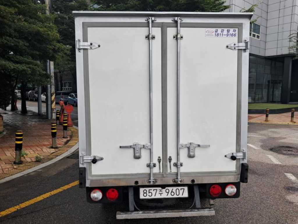 기아 봉고3 1톤 냉동탑