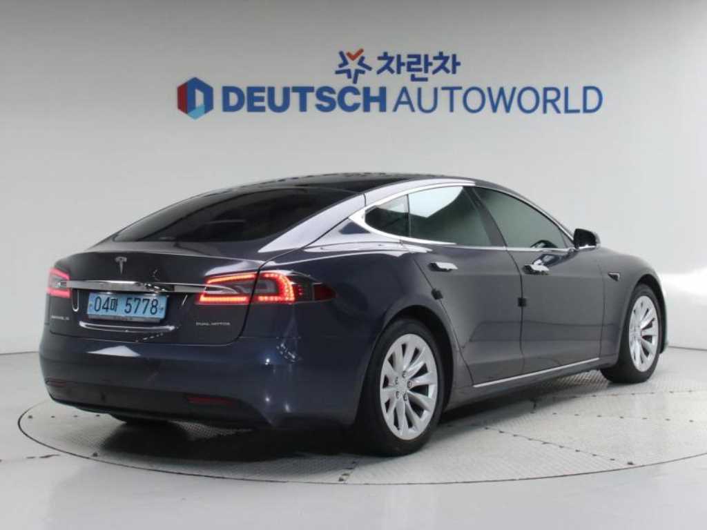 테슬라 모델 S 75D 사진 2/20