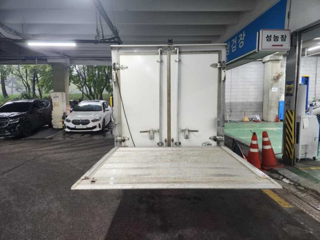 기아 봉고3 1톤 냉동탑