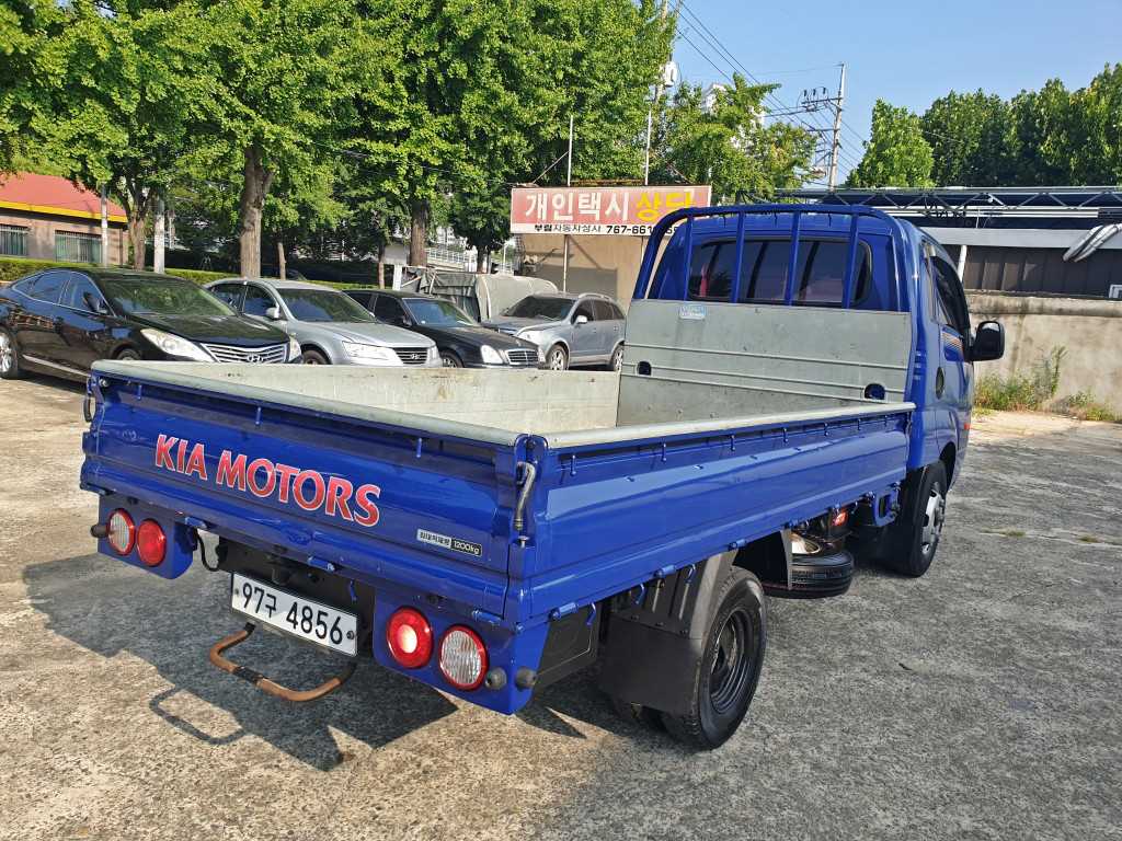 기아 봉고3 1.2톤 카고 8