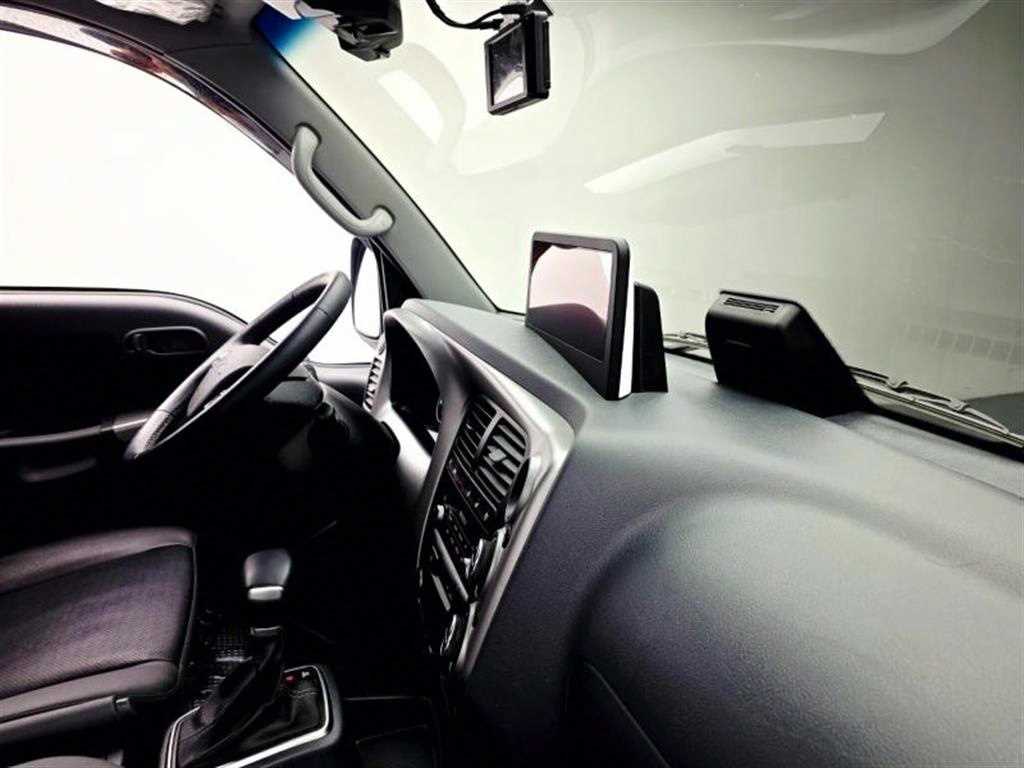 기아 봉고3 1톤 표준탑 LPG 17