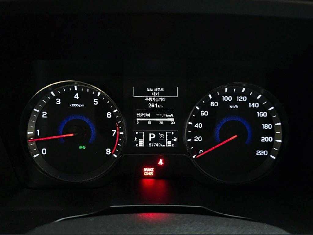 KG Mobility (Ssangyong) Tivoli 2WD Gasoline 1.5 V1 10