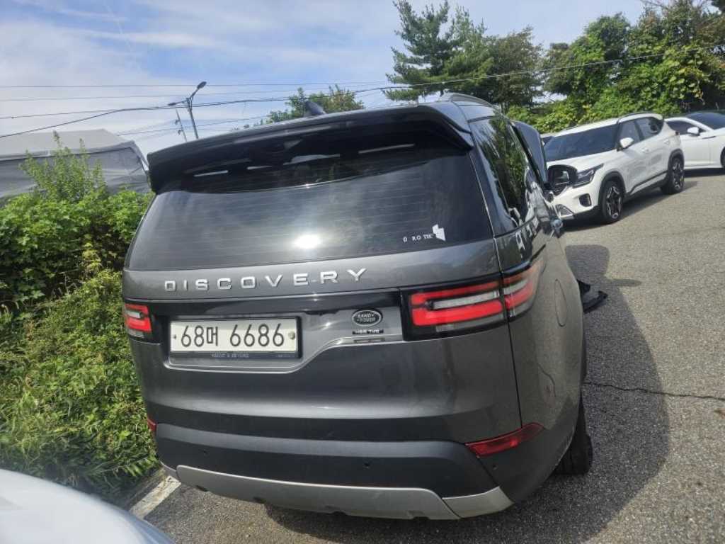 디스커버리5 3.0 TD6 HSE 2018년식