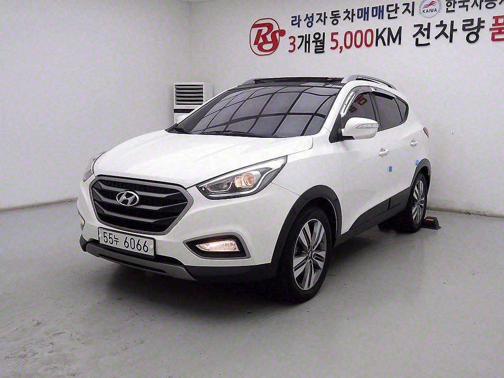 Hyundai Tucson Diesel E-VGT 2WD Modern 3