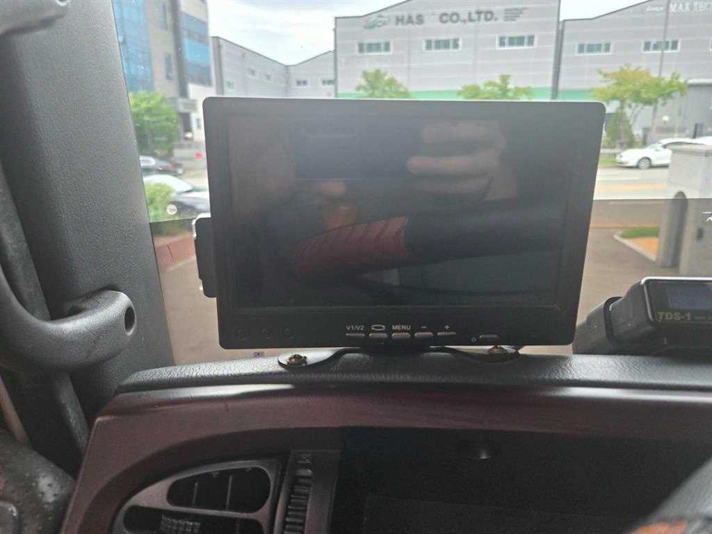 현대 메가트럭 와이드캡 카고 7.5톤 수동 14