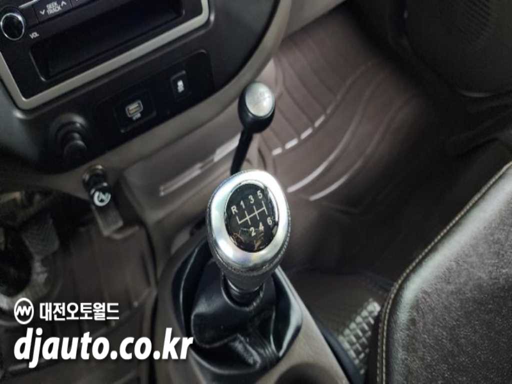 현대 포터2 1톤 카고 더블캡 장축 8