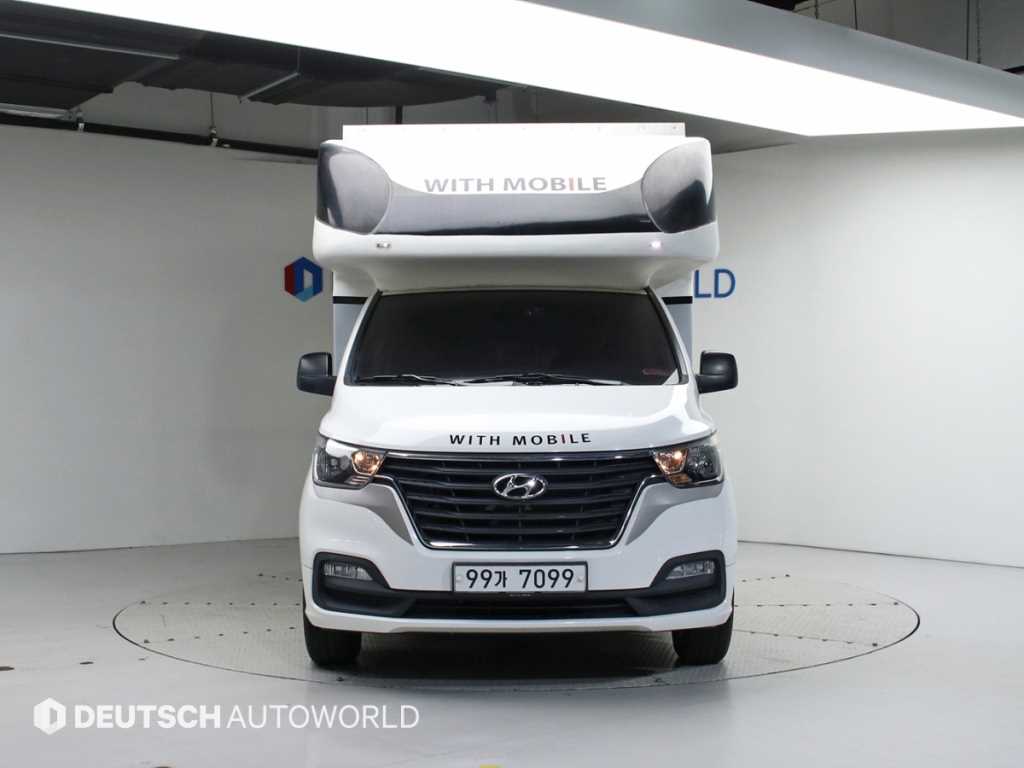 Hyundai Starex 2WD Camping Car 4