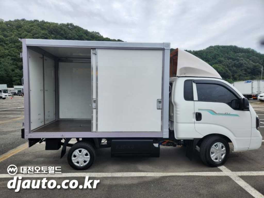 기아 봉고3 1톤 표준탑 전기 2